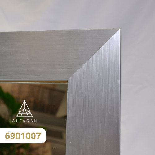 Ogledalo s drvenim okvirom – 6901 – boja okvira po izboru