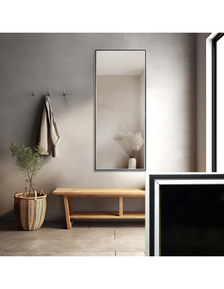 Ogledalo u nježnom, ukrasnom drvenom okviru - 1501 - boja okvira po izboru