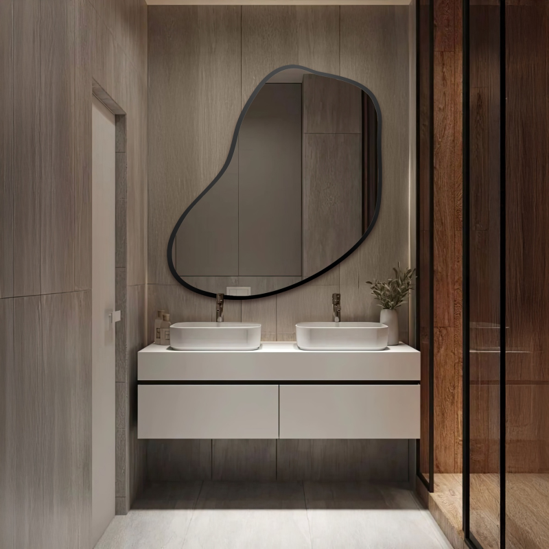 Ogledalo organskog oblika u okviru - KWARC U OKVIRU