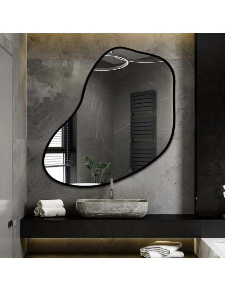 Ogledalo organskog oblika u okviru - KWARC U OKVIRU