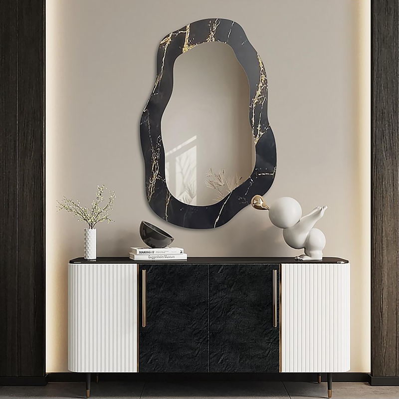 Nepravilno ogledalo na crno-zlatnom mramoru – MARBLE NOCTO