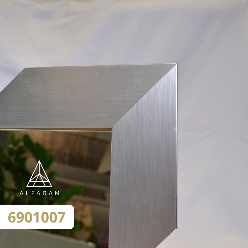Ogledalo s drvenim okvirom – 6901 – boja okvira po izboru